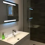 Apartment Rustic Good